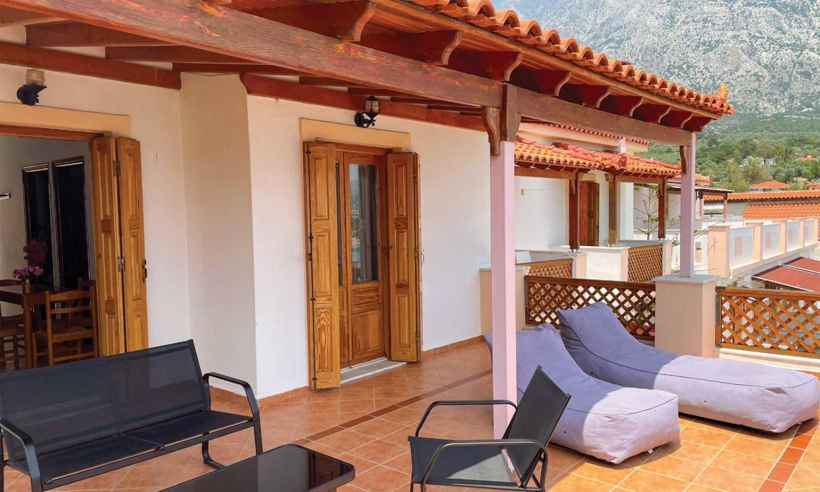 Nereides Seaside Apartments Marathokampos Bagian luar foto