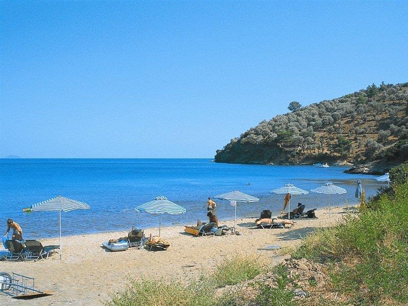 Nereides Seaside Apartments Marathokampos Bagian luar foto
