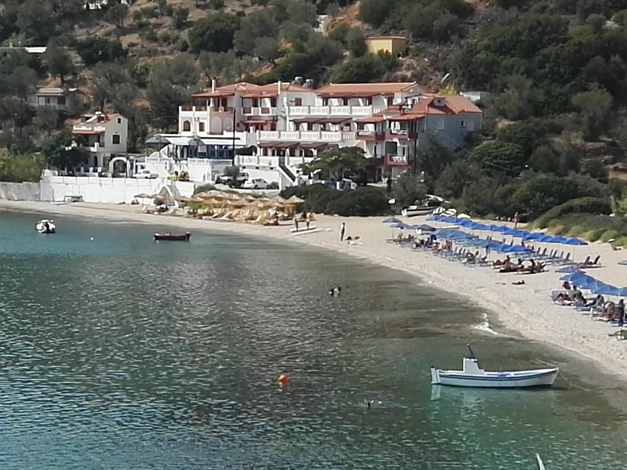 Nereides Seaside Apartments Marathokampos Bagian luar foto