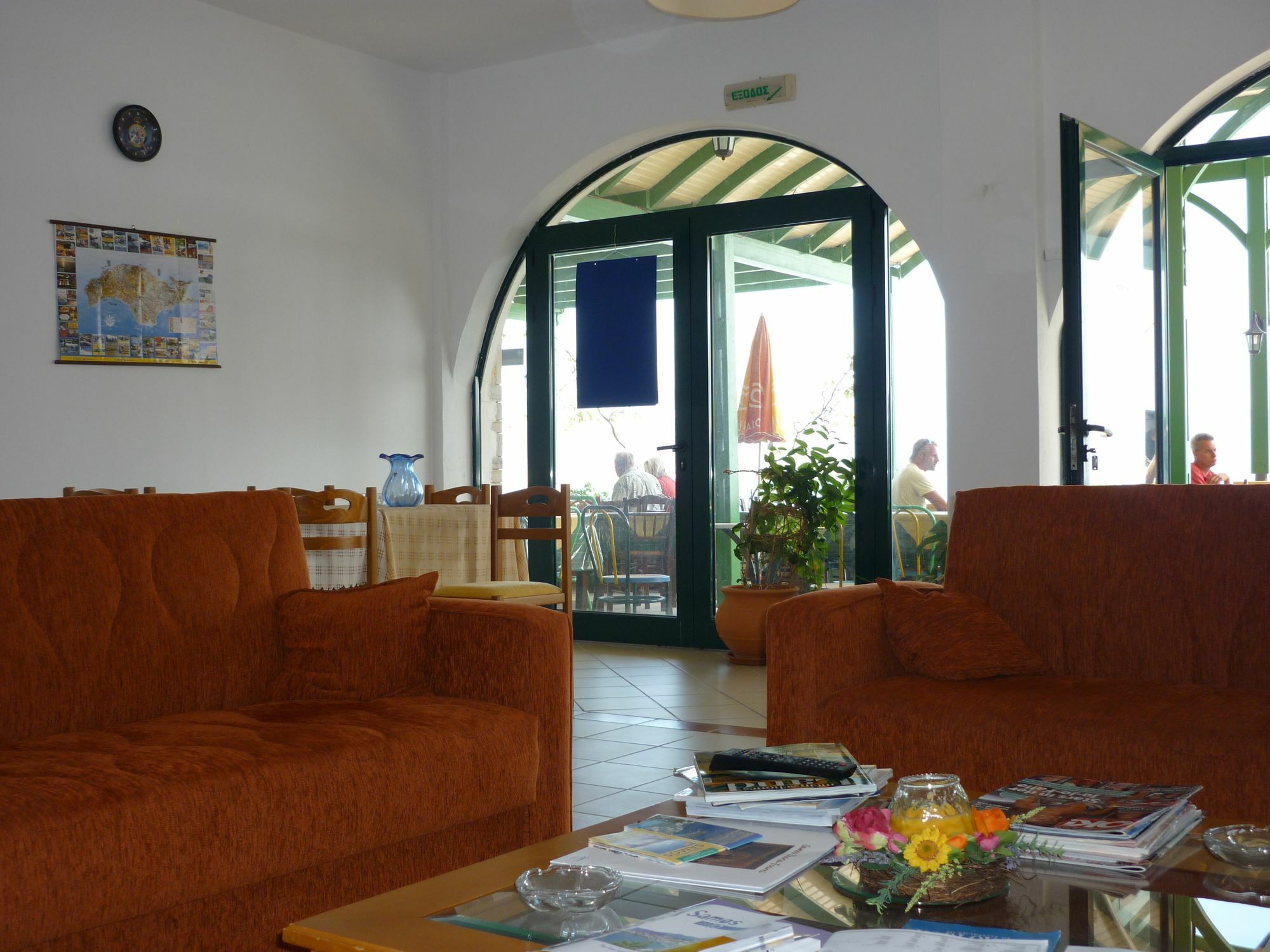 Nereides Seaside Apartments Marathokampos Bagian luar foto