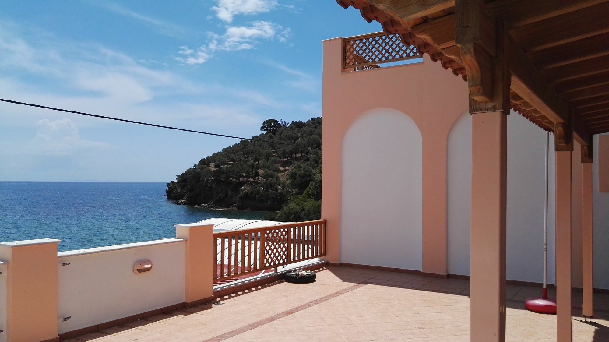 Nereides Seaside Apartments Marathokampos Bagian luar foto
