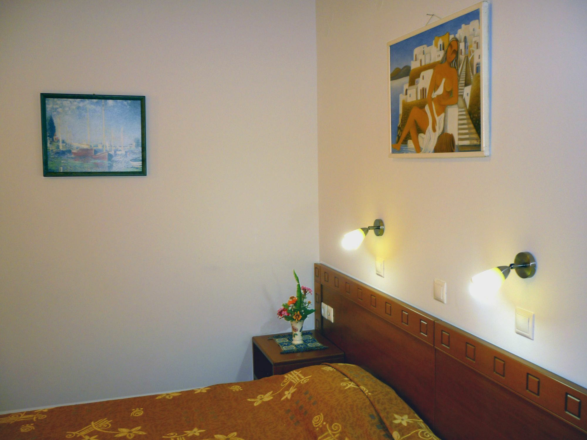 Nereides Seaside Apartments Marathokampos Bagian luar foto